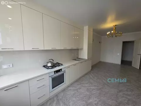 1-комнатная квартира: Владикавказ, улица Астана Кесаева, 44Е (53 м)