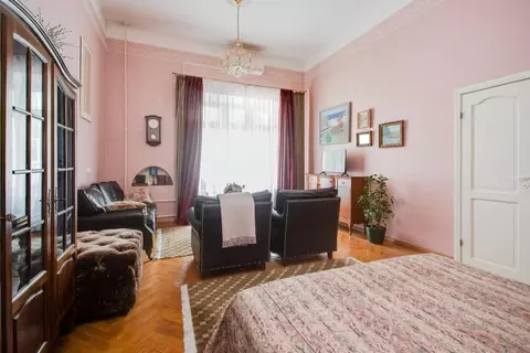 1-к кв. Москва Медвежий пер., 3 (50.0 м)