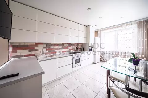 3-к кв. Липецкая область, Липецк ул. 50 лет НЛМК, 17А (82.0 м)