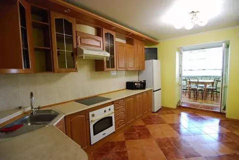 3-к кв. Хабаровский край, Хабаровск Московская ул., 9 (100.0 м)