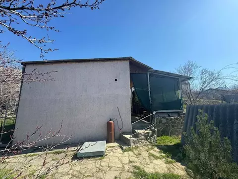 Дом в Крым, Судак муниципальный округ, с. Дачное ул. Десантная (27 м)