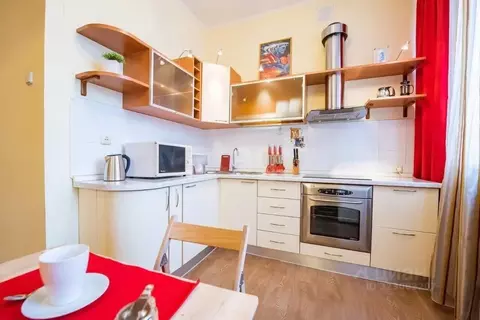 2-к кв. Новосибирская область, Новосибирск ул. Салтыкова-Щедрина, 1 ...