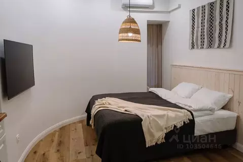 1-к кв. Астраханская область, Астрахань пер. Островского, 22 (30.0 м)