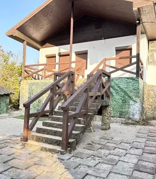 Дом в Краснодарский край, Новороссийск городской округ, с. Абрау-Дюрсо ...