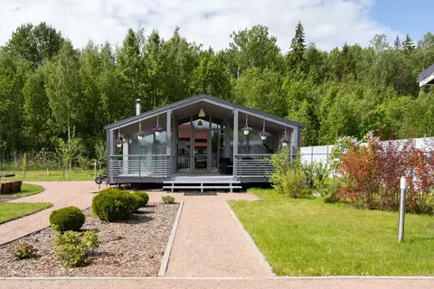 Дом в Пениковское сельское поселение, садоводческое некоммерческое ...