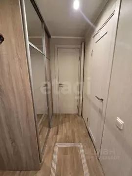 2-к кв. Курская область, Октябрьский район, Черницынский сельсовет, с. ...