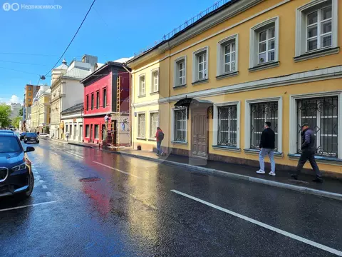 Офис (899 м)