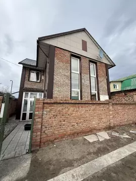 Коттедж в Омская область, Омск Порт-Артур мкр, ул. 17-я Марьяновская ...