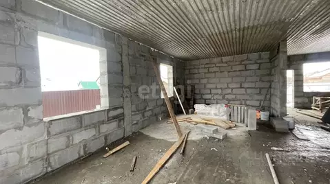 Дом в Сахалинская область, Южно-Сахалинск ул. Маяковского, 117 (100 м)