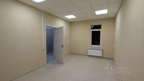 Помещение свободного назначения в Волгоградская область, Волжский ул. ...