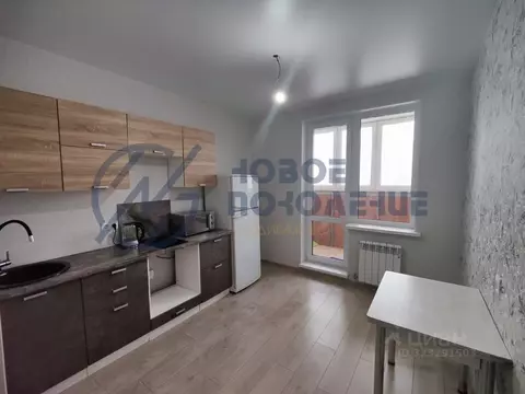 1-к кв. Омская область, Омск Взлетная ул., 9/1 (37.5 м)