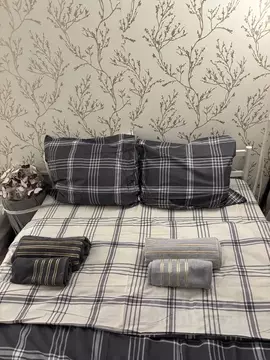 3-к кв. Санкт-Петербург Смоленская ул., 1 (83.0 м)