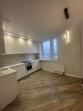 2-к кв. Саратовская область, Энгельс ул. Шурова Гора, 7/12А (58.0 м)