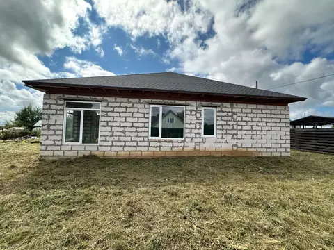 Дом в Калужская область, Дзержинский район, Дворцы с/пос, д. ...