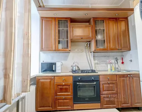 3-к кв. Москва ул. Лапина, 3 (68.0 м)