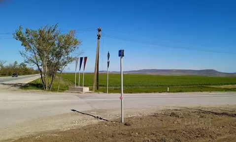 Участок в Крым, Кировский район, Первомайское с/пос, с. Первомайское  ...