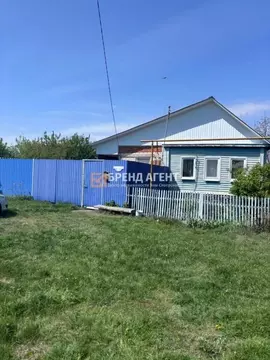 Дом в Белгородская область, Корочанский район, Проходенское с/пос, с. ...