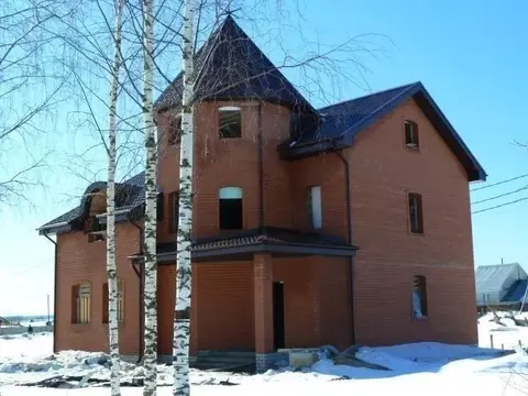 Коттедж в Коми, Сыктывкар Чит мкр,  (300 м)