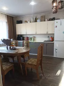 Дом в Бурятия, Иволгинский район, Сотниковское с/пос, с. Сотниково ул. ...