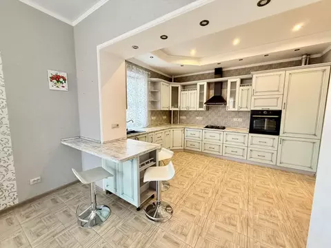 4-к кв. Оренбургская область, Оренбург Ростоши мкр, ул. ...