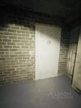 Гараж в Кировская область, Киров ул. Дмитрия Козулева, 1 (6 м)