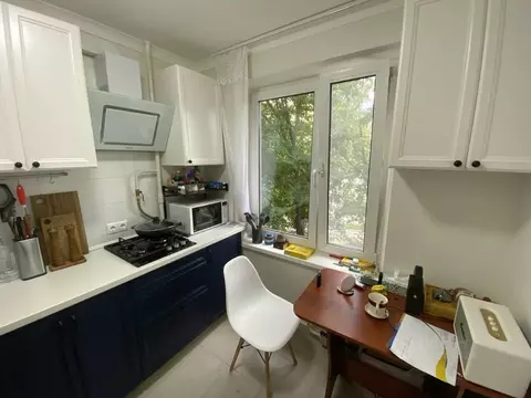 3-к кв. Москва Средний Кондратьевский пер., 10 (68.0 м)