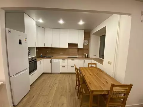 2-к кв. Татарстан, Казань ул. Татарстан, 7 (60.0 м)