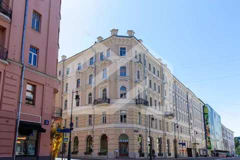 Торговая площадь в Москва ул. Остоженка, 7С1 (163 м)