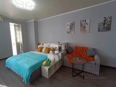 Студия Астраханская область, Астрахань ул. Савушкина, 6к7 (40.0 м)