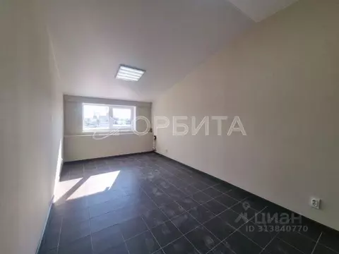 Офис в Тюменская область, Тюмень ул. 50 лет Октября, 120 (17 м)