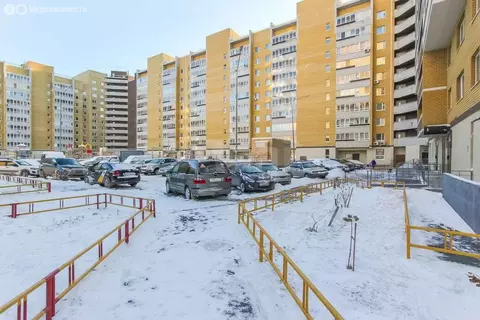 3-комнатная квартира: Тюмень, улица Ю.-Р.Г. Эрвье, 16к1 (69.4 м)