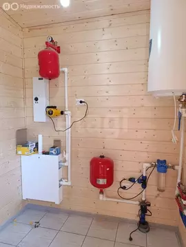 Дом в Ленинградская область, Гатчинский муниципальный округ, деревня ...