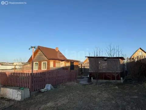 Дом в село Нижний Саянтуй, Верхняя улица (16 м)