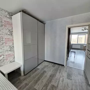 3-к кв. Санкт-Петербург Парашютная ул., 12 (60.1 м)