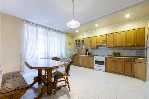 5-к кв. Тюменская область, Тюмень Елецкая ул., 3 (243.0 м)