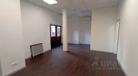 Офис в Санкт-Петербург Петроградская наб., 18 (372 м)