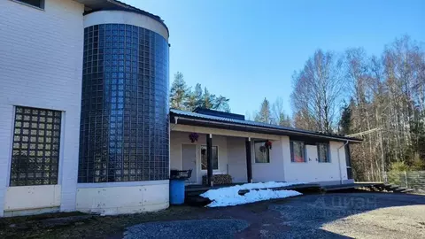 Дом в Ленинградская область, Выборгский район, Селезневское с/пос, ...