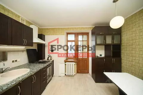 2-к кв. Севастополь просп. Генерала Острякова, 172Б (70.0 м)