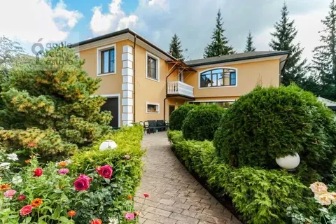 Дом в Московская область, Красногорск городской округ, с. ...