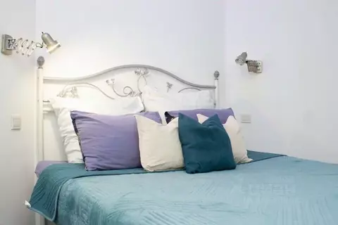 1-к кв. Тюменская область, Тюмень ул. Радищева, 27к1 (120.0 м)