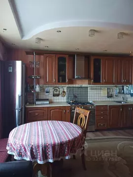 2-к кв. Коми, Усинск Комсомольская ул., 24А (52.0 м)