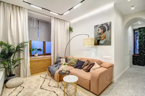 2-к кв. Москва Большая Сухаревская пл., 16/18С4 (42.0 м)