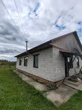 Дом в Орловская область, Мценский район, Спасско-Лутовиновское с/пос, ...