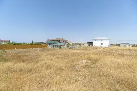 Участок в Крым, Бахчисарайский район, с. Угловое ул. Победы (8.0 сот.)