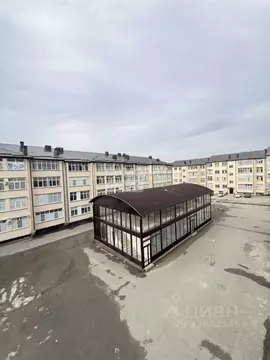 2-к кв. Кабардино-Балкария, Нальчик ул. Солнечная, 10к5 (68.0 м)