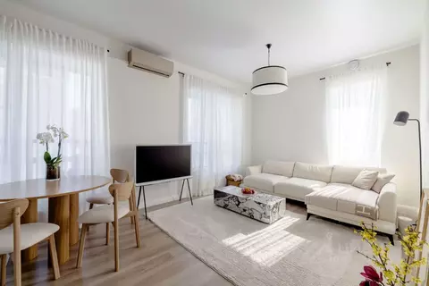 3-к кв. Москва Аминьевское ш., 4Дк1 (76.0 м)