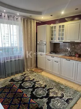 4-к кв. Челябинская область, Челябинск ул. Чичерина, 33в (124.3 м)