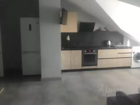 2-к кв. Дагестан, Каспийск ул. Ленина, 98 (64.0 м)