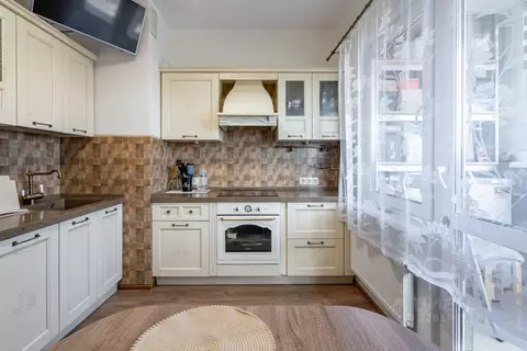 2-к кв. Санкт-Петербург Южное ш., 45к3 (56.6 м)