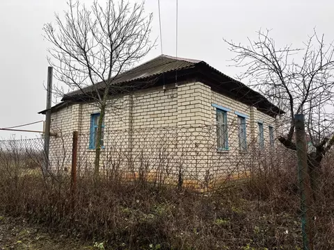 Дом в Саратовская область, Аткарский район, Барановское муниципальное ...